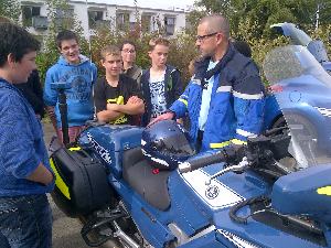 Découverte des métiers de la sécurité civile – GENDARMES et POMPIERS – 10 OCTOBRE 2014